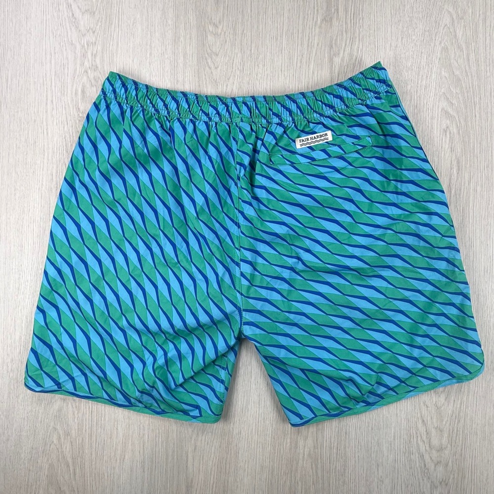 Swim Trunks Fair Harbor Mens XXL Green Blue Geometric Wavy Print Board Shorts - Picture 10 of 11